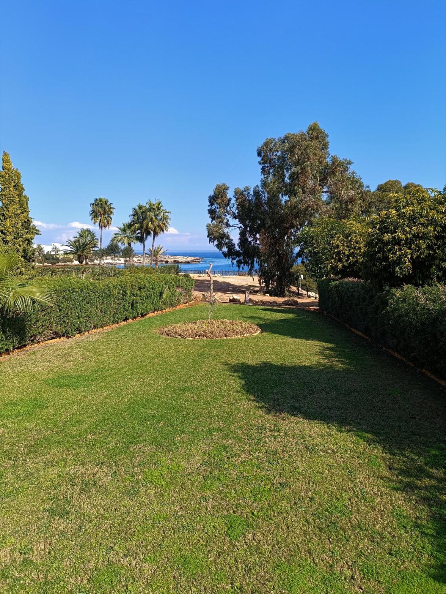 Horizon Villa Protaras Exteriör bild